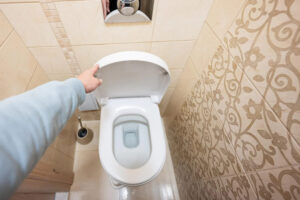 Jagalah Kebersihan Toilet Hindari Mitos Ini