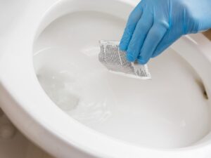 Soda Api Untuk WC Mampet Solusi Tepatkah Atau Malah Berbahaya ?